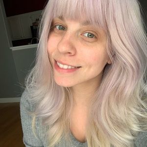 Meet your Posher, Julia